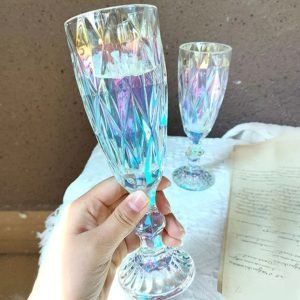 Verres de table Pepoussé Colorful ou encore arc-en-ciel. Loué par lot de 3 ( eau, vin et champagne)